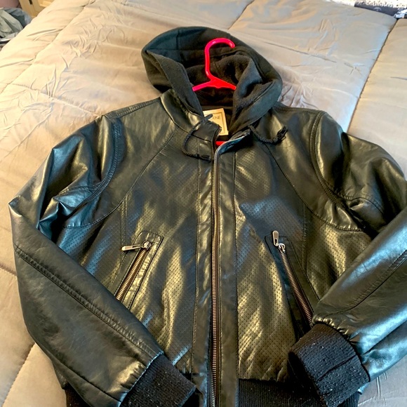 WOMEN faux leather hooded jacket - Picture 1 of 7